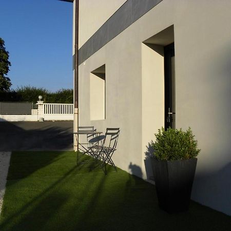 Appartement Le Doux Venir à Douvaine Extérieur photo