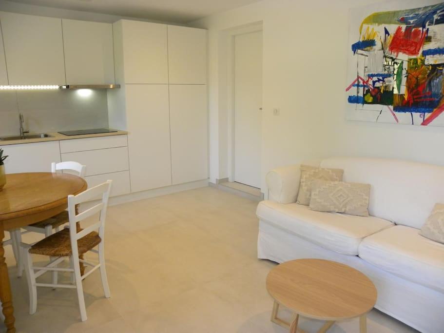Appartement Le Doux Venir à Douvaine Extérieur photo